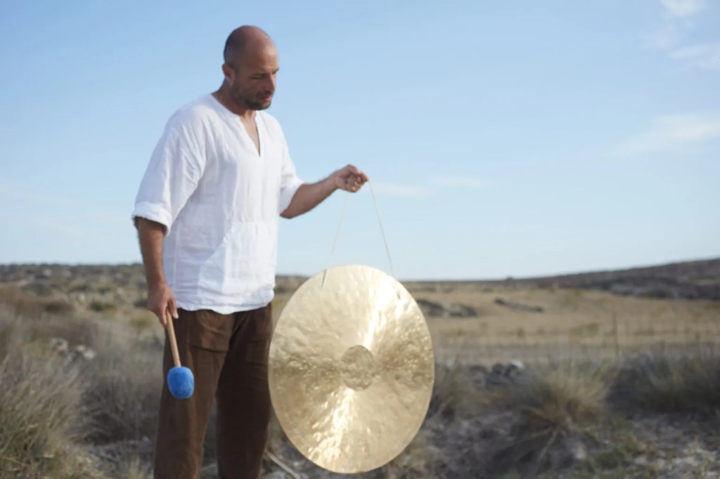 Nikolaos Unalome’s specialised sound healing&nbsp;experiences